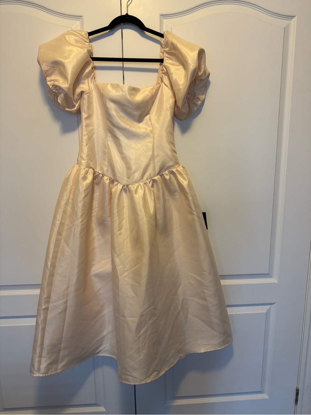 Lulu's Champagne Satin Puff Sleeve Dress